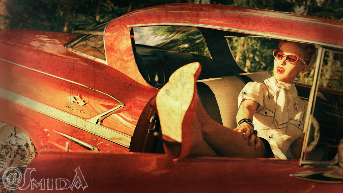 Pin Up